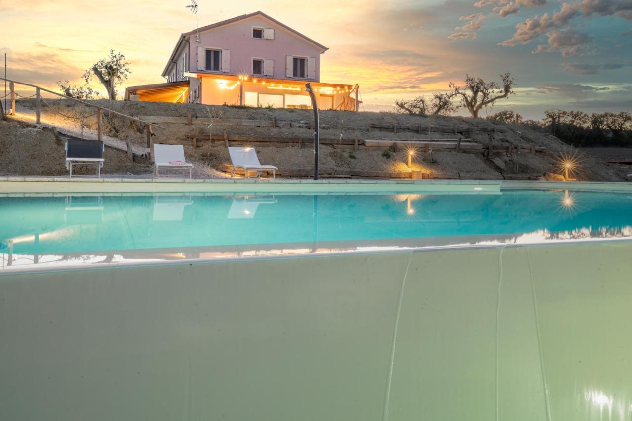 Casal Del Sole - La Ginestra Lägenhet Montefelcino Exteriör bild